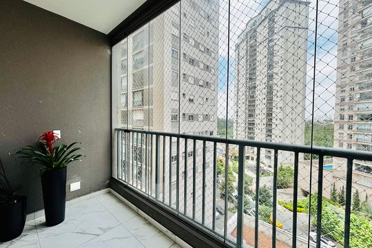 Sacada de apartamento para alugar com 2 quartos, 52m² em Alphaville Empresarial, Barueri