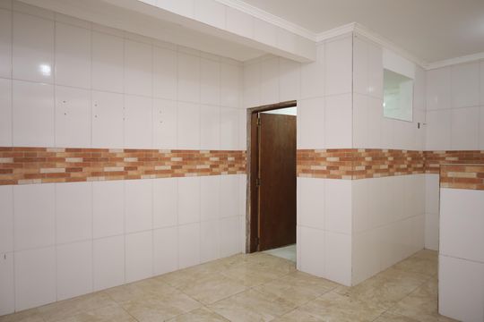 Cozinha de casa para alugar com 1 quarto, 40m² em Vila Norma, São Paulo