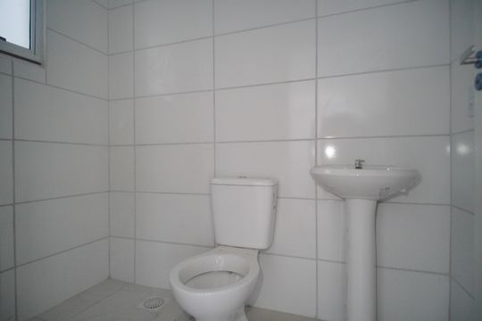 Banheiro de apartamento para alugar com 2 quartos, 44m² em Canudos, Novo Hamburgo