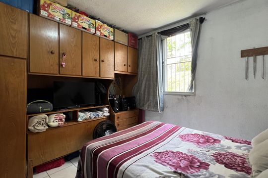 Quarto 1 de apartamento para alugar com 2 quartos, 47m² em Jardim Vermelhão, Guarulhos