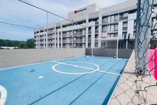 Quadra de apartamento para alugar com 2 quartos, 47m² em Jardim Sandra, Cotia