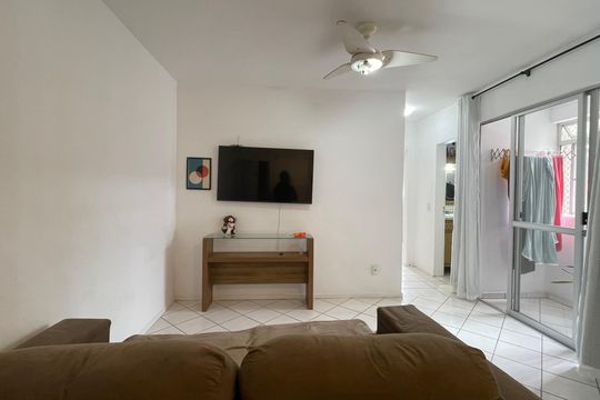 Sala de apartamento para alugar com 2 quartos, 55m² em Jardim Araucária, São José