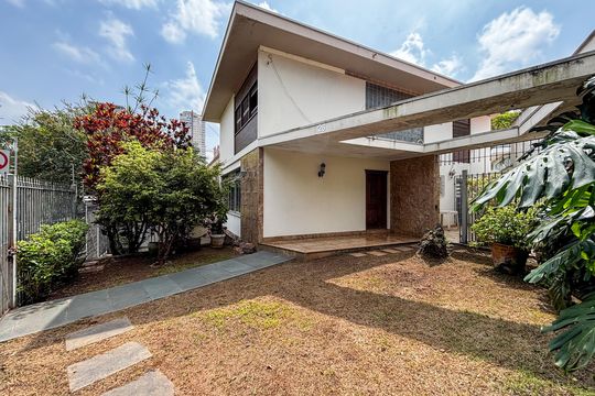 Casa para alugar com 3 quartos, 300m² em Vila Madalena, São Paulo