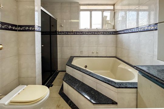 Casa para alugar com 3 quartos, 300m² em Vila Madalena, São Paulo