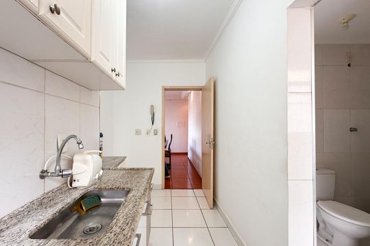 Cozinha de apartamento para alugar com 2 quartos, 85m² em Demarchi, São Bernardo do Campo