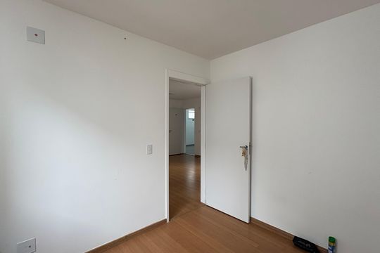 Apartamento para alugar com 2 quartos, 55m² em Vargem Grande, Rio de Janeiro