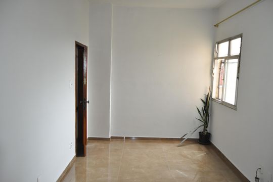 Apartamento para alugar com 2 quartos, 55m² em Cascadura, Rio de Janeiro