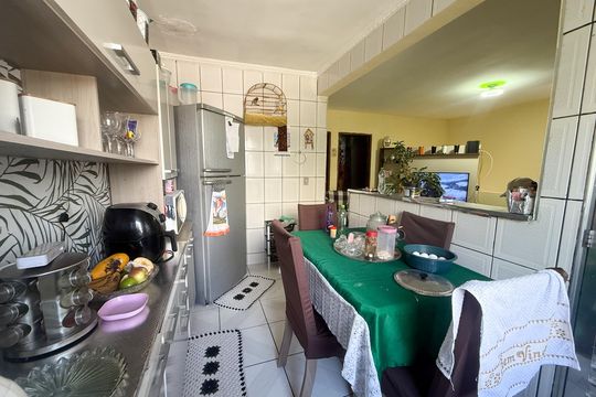 Casa 1 de casa à venda com 4 quartos, 131m² em Parque Panamericano, São Paulo