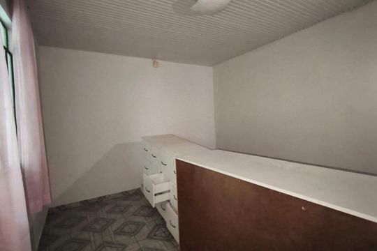 Quarto 1 de casa à venda com 3 quartos, 140m² em Sítio Cercado, Curitiba