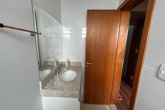 Apartamento à venda com 2 quartos, 65m² em Castelo, Belo Horizonte