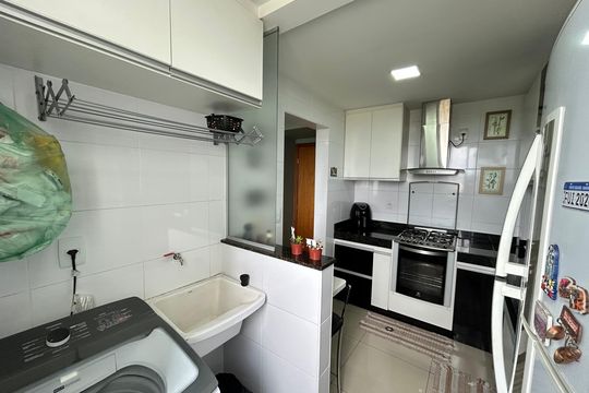Apartamento à venda com 2 quartos, 65m² em Castelo, Belo Horizonte