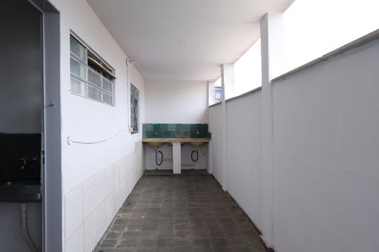 Área de serviço de casa para alugar com 2 quartos, 137m² em Jardim América, Goiânia