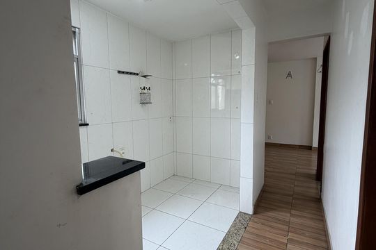 Cozinha de apartamento à venda com 2 quartos, 55m² em Largo do Barradas, Niterói