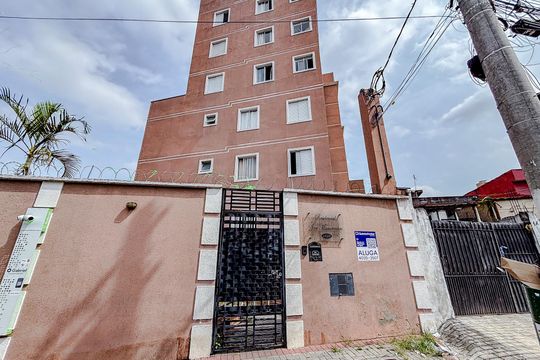 Fachada com Placa de apartamento para alugar com 2 quartos, 48m² em Vila Matilde, São Paulo