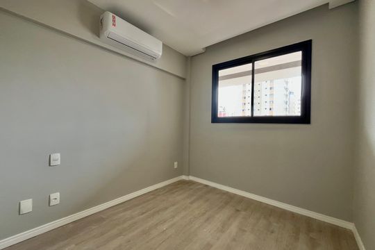 Suite de apartamento para alugar com 1 quarto, 35m² em Vila Clementino, São Paulo