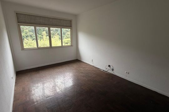 Salas de apartamento para alugar com 2 quartos, 74m² em Centro, Petrópolis