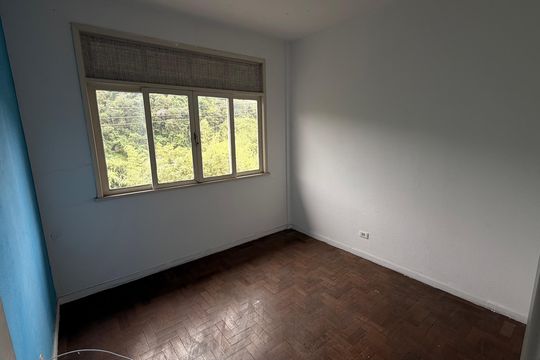 Quarto 1 de apartamento para alugar com 2 quartos, 74m² em Centro, Petrópolis