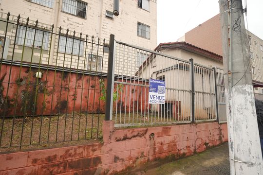 Placa de apartamento à venda com 2 quartos, 55m² em Jardim Alvorada, Santo André