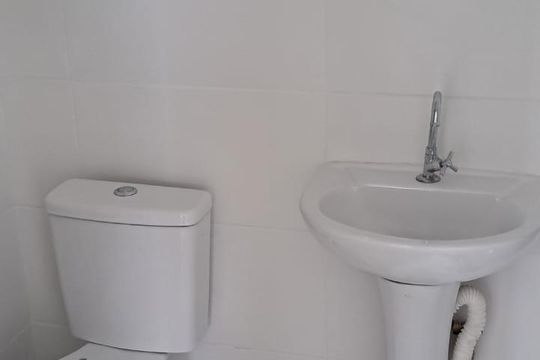 Banheiro de apartamento à venda com 2 quartos, 41m² em Vila Albertina, São Paulo