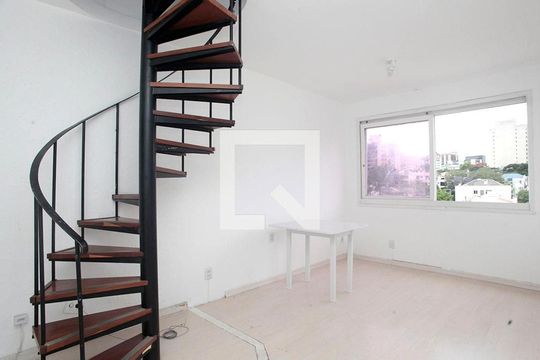 Sala de apartamento para alugar com 2 quartos, 138m² em Higienópolis, Porto Alegre