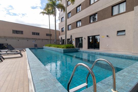 Área comum - Piscina de apartamento à venda com 1 quarto, 35m² em Novo Mundo, Curitiba