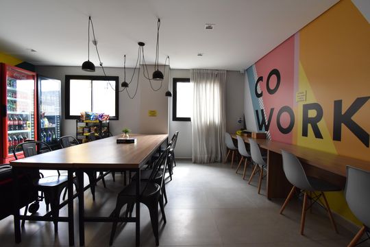 Área comum -Coworking de apartamento à venda com 1 quarto, 35m² em Novo Mundo, Curitiba