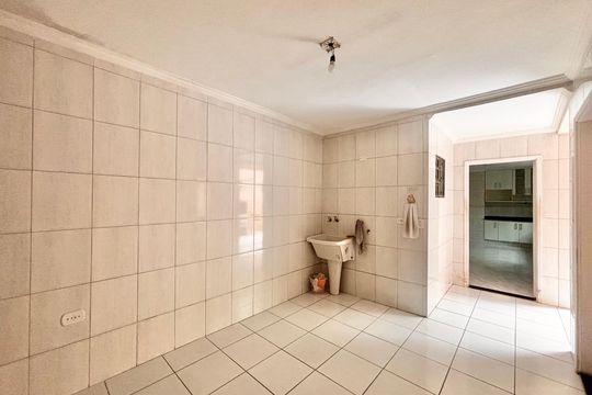 Casa à venda com 4 quartos, 220m² em Vila Campesina, Osasco