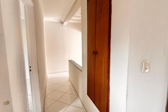 Casa à venda com 4 quartos, 220m² em Vila Campesina, Osasco