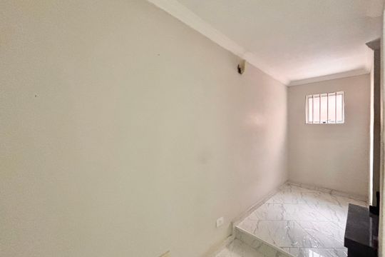 Casa à venda com 4 quartos, 220m² em Vila Campesina, Osasco