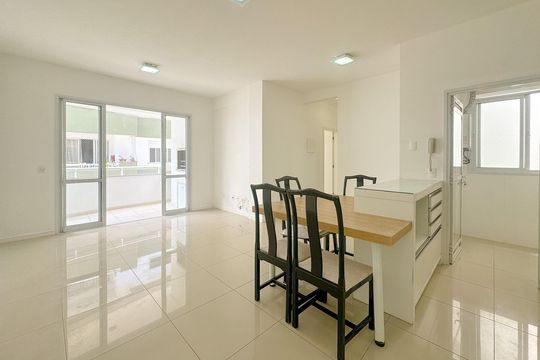 Apartamento para alugar com 2 quartos, 64m² em Ingleses do Rio Vermelho, Florianópolis