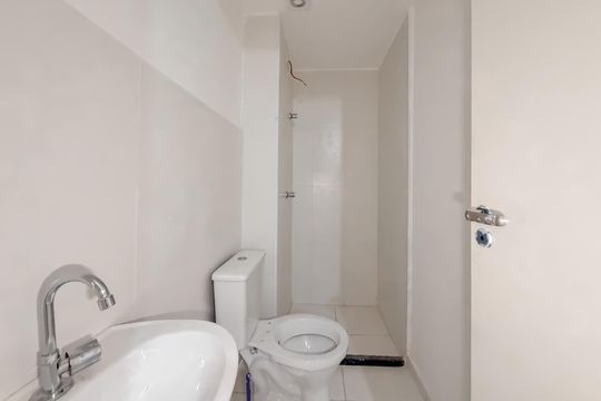 Banheiro de apartamento para alugar com 2 quartos, 38m² em Cambuci, São Paulo