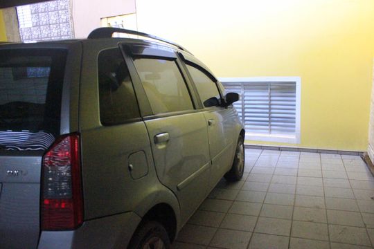 Garagem de casa para alugar com 2 quartos, 80m² em Jardim Presidente Dutra, Guarulhos