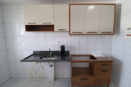 Cozinha de apartamento para alugar com 2 quartos, 62m² em Residencial Integração, Uberlândia