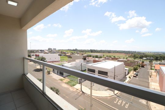 Sacada de apartamento para alugar com 2 quartos, 62m² em Residencial Integração, Uberlândia