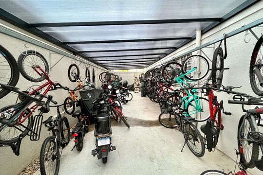Área comum de apartamento para alugar com 2 quartos, 41m² em Barra Olímpica, Rio de Janeiro