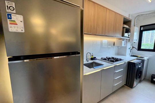 Cozinha de apartamento para alugar com 2 quartos, 41m² em Barra Olímpica, Rio de Janeiro
