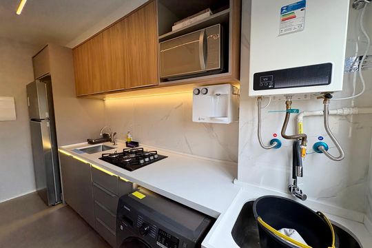 Cozinha de apartamento para alugar com 2 quartos, 41m² em Barra Olímpica, Rio de Janeiro