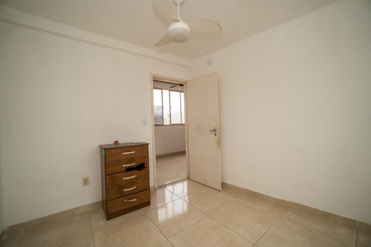 Quarto 2  de casa à venda com 2 quartos, 80m² em Olaria, Rio de Janeiro