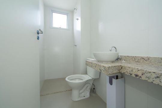 BANHEIRO de kitnet/studio à venda com 1 quarto, 25m² em Nova Suíça, Belo Horizonte