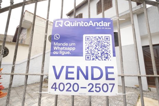 Placa de casa à venda com 4 quartos, 219m² em Jardim Pilar, Santo André
