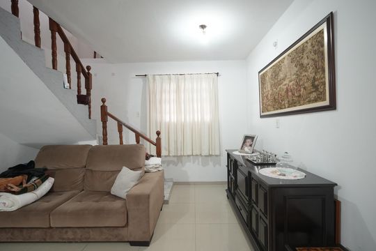 Sala de casa à venda com 4 quartos, 219m² em Jardim Pilar, Santo André