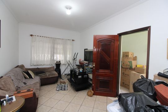 Sala de casa à venda com 3 quartos, 135m² em Vila Guilhermina, São Paulo