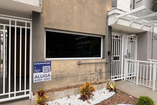 Fachada  de apartamento para alugar com 2 quartos, 56m² em Cerâmica, São Caetano do Sul