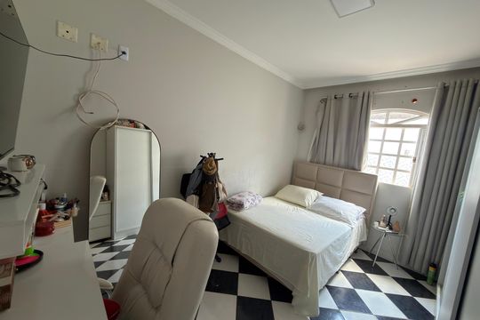 Casa à venda com 3 quartos, 200m² em Vicente Pires I, Brasília