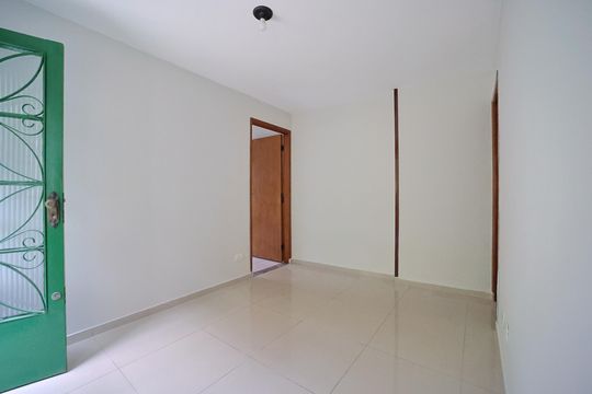 Casa para alugar com 1 quarto, 42m² em Vila Silvia, São Paulo