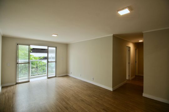 Apartamento para alugar com 3 quartos, 110m² em Boqueirão, Santos