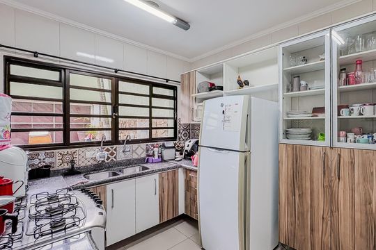 Cozinha de casa à venda com 5 quartos, 300m² em Vila Granada, São Paulo