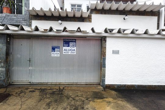 Fachada de casa para alugar com 3 quartos, 150m² em Jacarepaguá, Rio de Janeiro