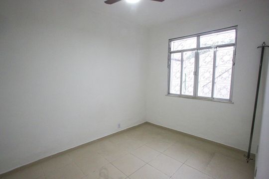 Quarto 3 de casa para alugar com 3 quartos, 150m² em Jacarepaguá, Rio de Janeiro