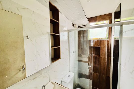 Banheiro de apartamento para alugar com 2 quartos, 43m² em Cidade Tiradentes, São Paulo